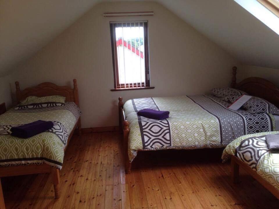 Tara House Bed & Breakfast Ballycastle Eksteriør bilde